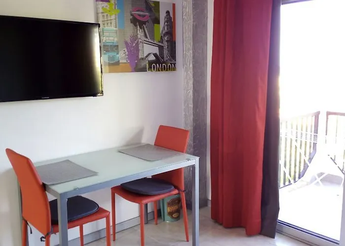 Seguro De Sol Studios
